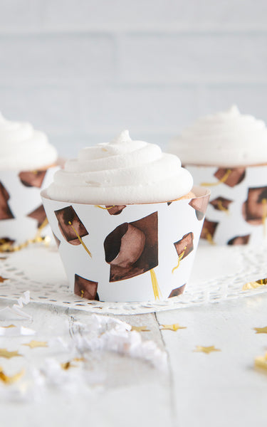 Brown Graduation Cupcake Wrapper - Flying Caps - Greengate Images