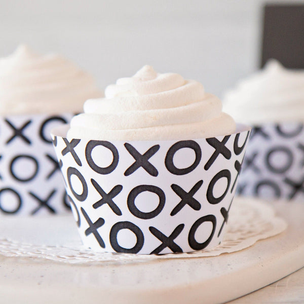 XOXO Cupcake Wrapper - Black and White - Printable Digital Download by Greengate Images