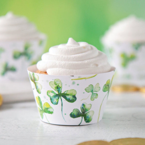 Watercolor Shamrock Cupcake Wrapper - Printable Digital Download by Greengate Images