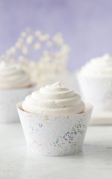 Delicate & Subtle Floral Cupcake Wrappers - Greengate Images