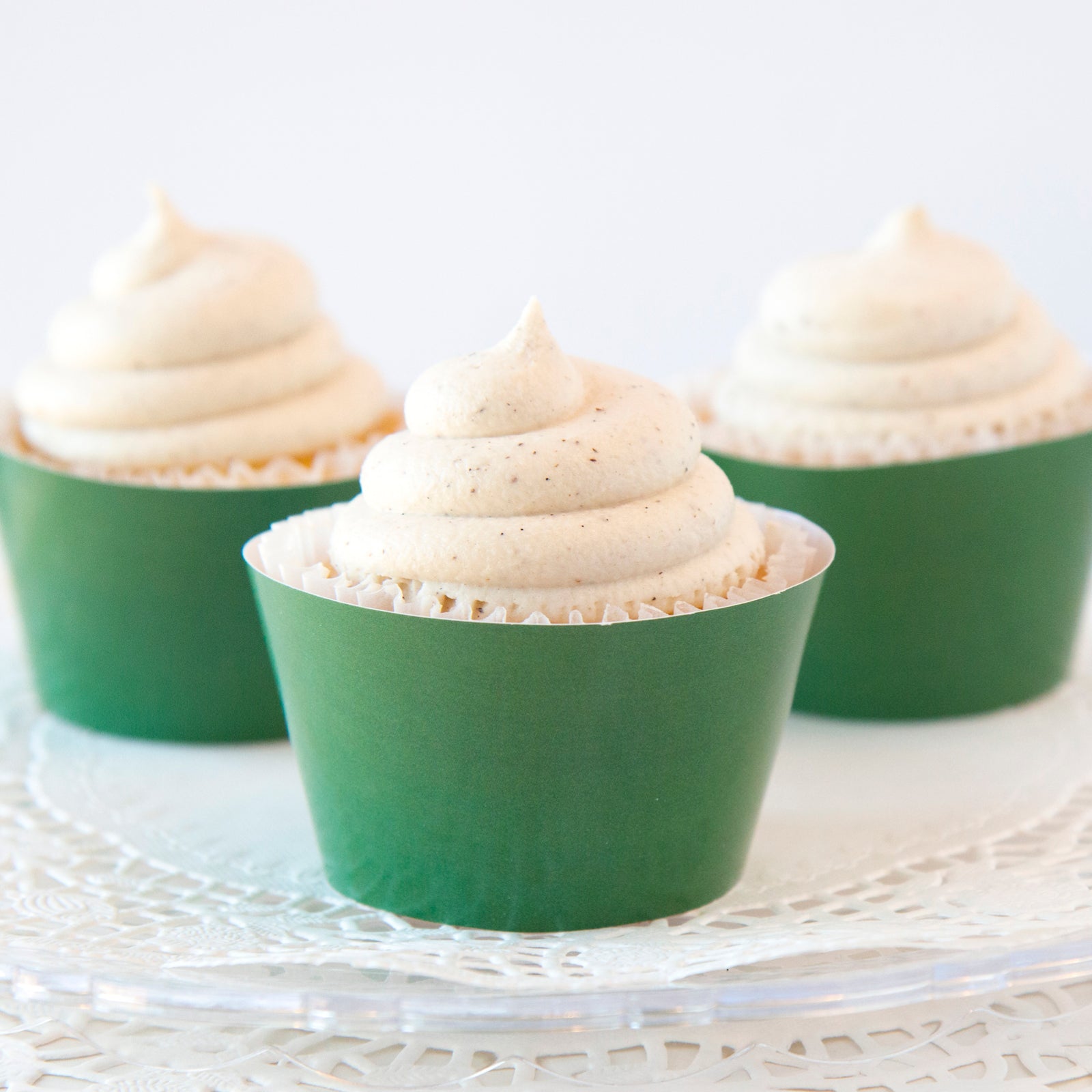 Solid Green Cupcake Wrapper - Greengate Images