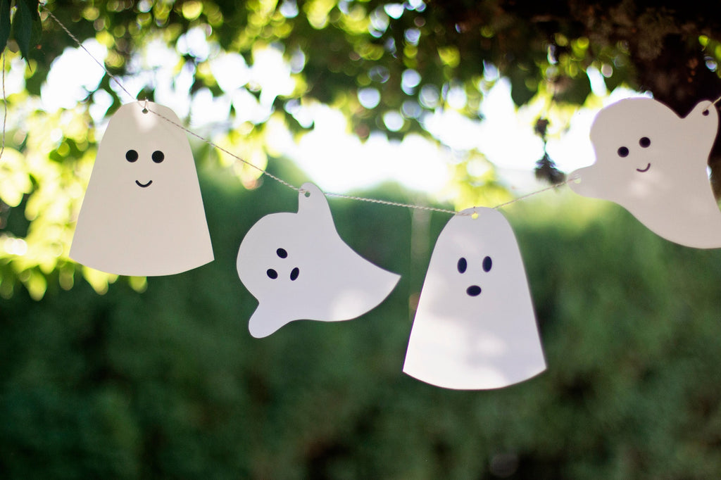 Halloween Ghost Garland – Greengate Images